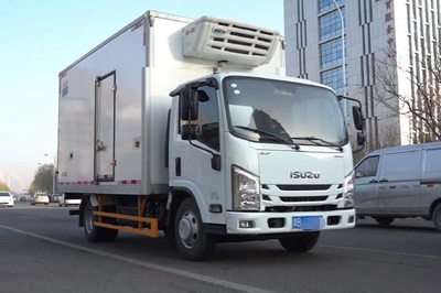 江西五十鈴翼放冷藏車 解鎖冷鏈運輸與高空作業的雙重創富密碼