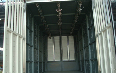 江鈴冷藏車解析 4.1米與單橋13方車型在冷鏈運輸中的專業應用